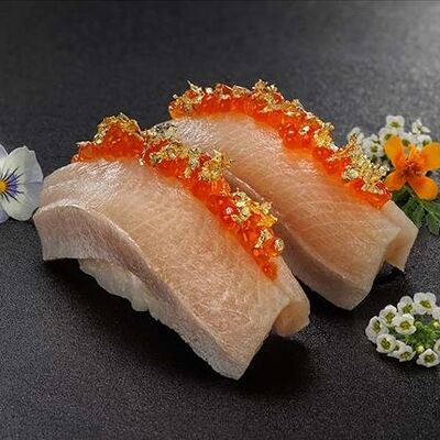 Суши лакеда с икрой форели голд в Bluefin по цене 3470 ₽