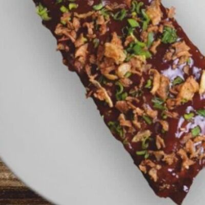 Ребра с соусе барбекю в Паблик Бар по цене 530 ₽