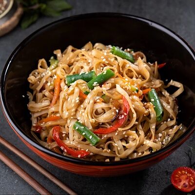 Удон с овощами в Шашлык юга Краснодар по цене 480 ₽