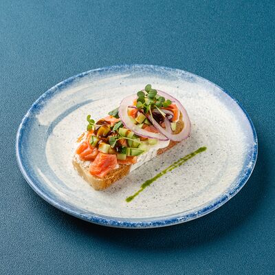 Брускетта с кетой в Мираж по цене 220 ₽