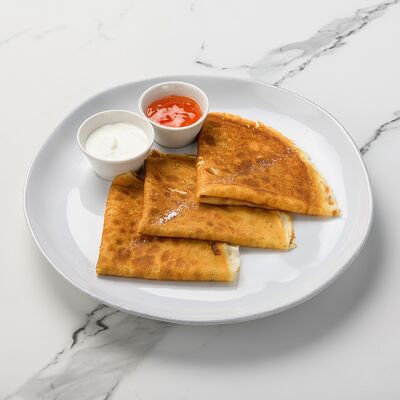 Блины со сметаной и джемом в Bruni Prosecco Bar по цене 450 ₽