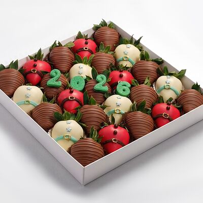 Коробка клубника в шоколаде Jingle Bells L в Клубника в шоколаде VeryBerryLab по цене 6990 ₽