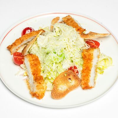 Цезарь с курицей в MEZE fastfood & grill restaurant по цене 492 ₽