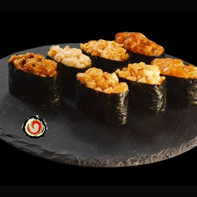 Сет спайси гункановв Мацумото по цене 1550 ₽