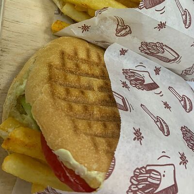 Гиро с курицей маленькийв Настроение вкуса по цене 450 ₽