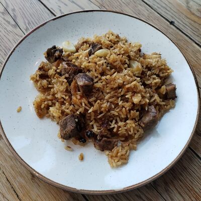 Плов казанский с говядиной в КофеНямия по цене 420 ₽