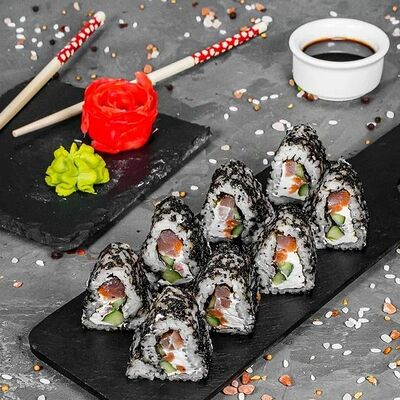 Черная пирамида в Суши Пати по цене 580 ₽