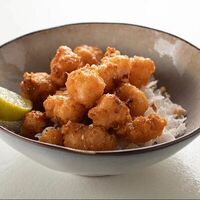 Попкорн из курицы в медовом соусе в Chow Chow