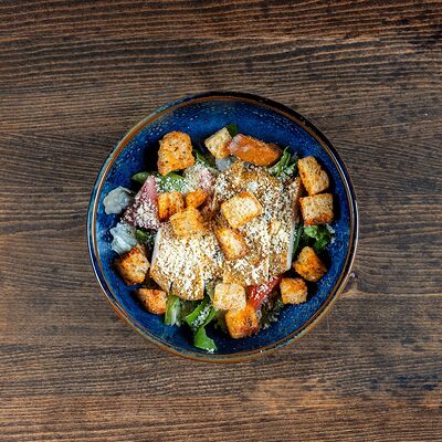 Салат Дочь мясника в Гриль Бар Понеслось по цене 620 ₽