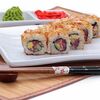 Ролл Калифорния с тунцом в Sushiwoker по цене 535