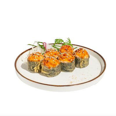 Запеченный ролл с лососем в Делюсь добром по цене 840 ₽