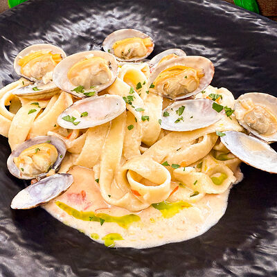 Паста тальятелле Вонголе в Место Про Тесто по цене 495 ₽