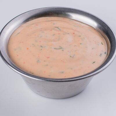 Майонез с соусом шрирача и зеленью в БистроВареничная по цене 45 ₽