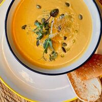 Тыквенный крем-суп в Prosto Bistro