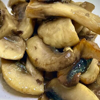 Шампиньоны жареные в Povar Otti по цене 150 ₽