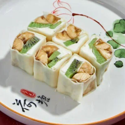 Сладкий фруктовый ролл в Чина по цене 415 ₽