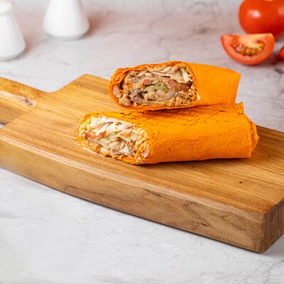 Шаурма куриная в сырном лаваше в Хлебное место по цене 395 ₽