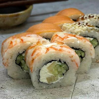 Триада в Fenix Sushi по цене 450 ₽