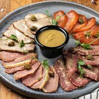 Мясная тарелка в Ржавый дед