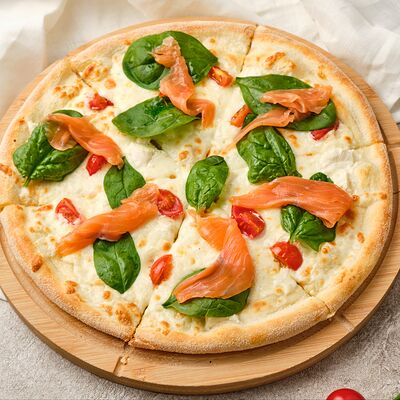 Лосось со шпинатомв Casa Trattoria по цене 850 ₽