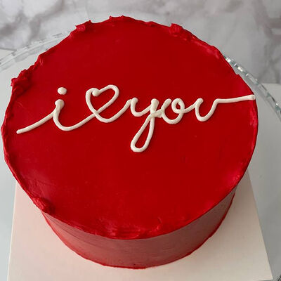 Бенто-торт Сметанник с клубникой в Fastbento по цене 1680 ₽