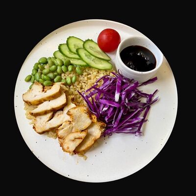 Боул с курицей и соусом терияки в Грин по цене 520 ₽