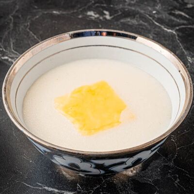 Каша манная в Чайхана Плов центр по цене 240 ₽