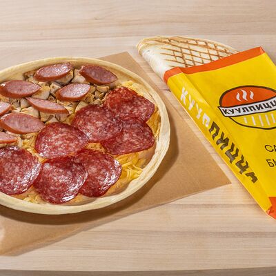 Закрытая пицца Мясная в Шаурма Куулпицца по цене 405 ₽