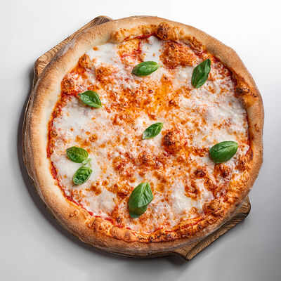 Пицца Маргарита в Sunrise по цене 638 ₽