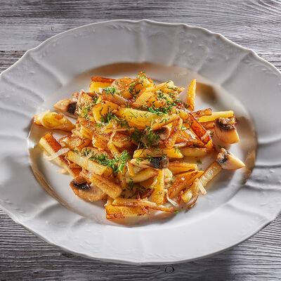 Картофель, жареный с грибами в Самовар по цене 350 ₽