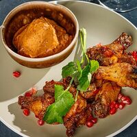 Хрустящие куриные крылышки в Ресторан Бигджо