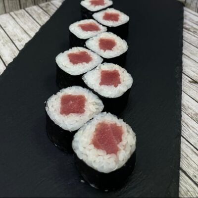 Магуро маки в Var_Sushi по цене 164 ₽