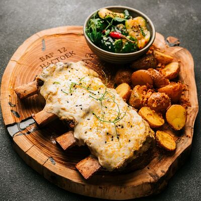 Рёбра говяжьи 630 гр в Рёберная - Бар 12 по цене 1449 ₽