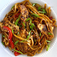 Wok с курицей в Mango