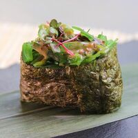 Гункан с чукой в Uminami