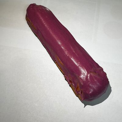 Эклер смородиновый в Плантация по цене 170 ₽