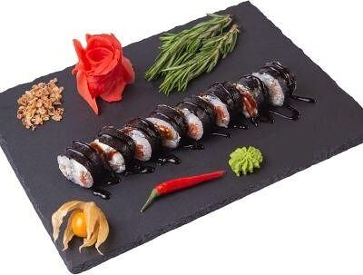 Ролл Инь-янь в Суши Ё Пицца по цене 520 ₽