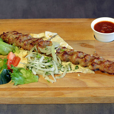 Люля-кебаб из телятины в Грузия и вино по цене 600 ₽