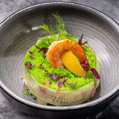 Салат Креветка Лосось в VIP караоке-клуб Ля Мажор по цене 1200 ₽