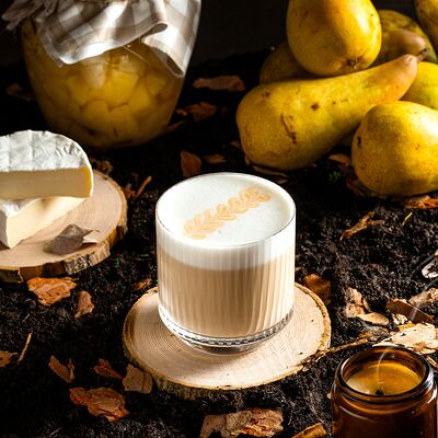 Крем-Латте Ананас-Камамбер в Baggins Coffee по цене 415 ₽