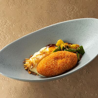 Котлета по-киевски с картофельным пюре в ТОКИО-CITY по цене 640 ₽