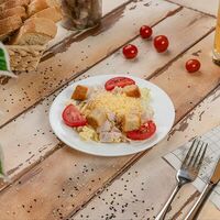 Цезарь с курицей в Среда