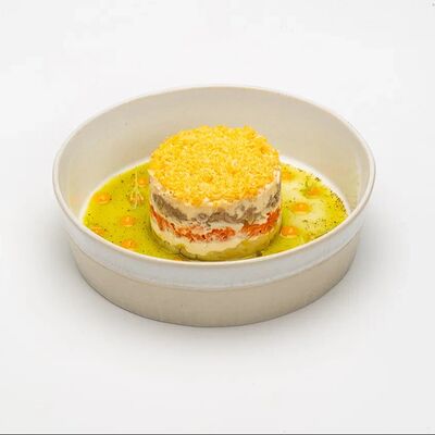 Мимоза с печенью трески в Le dessert по цене 540 ₽