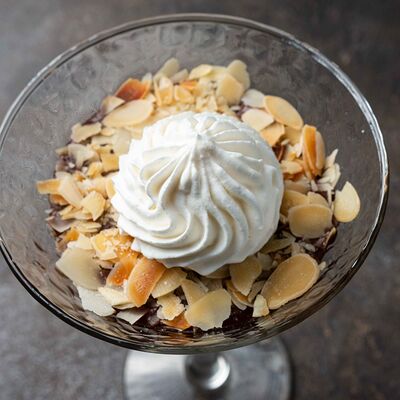 Монже с горьким шоколадом в Sesilia по цене 390