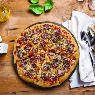 Пицца с колбасой в САМАРКАНД по цене 135 ₽