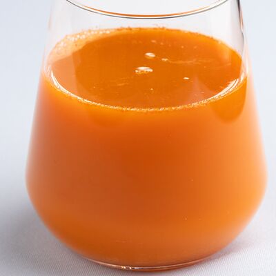 Фреш морковный в Everest Sochi по цене 460 ₽