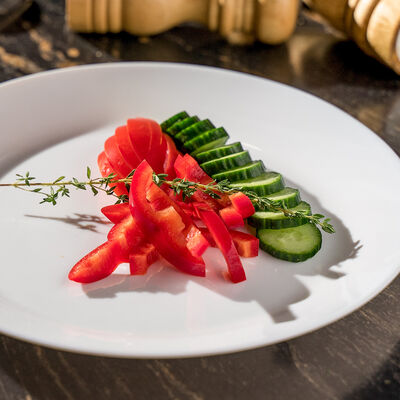 Свежие овощи в Oзеро гриль по цене 250 ₽