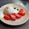 Буратта с томатами в Only Wine по цене 1150