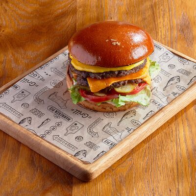 Классический бургер BBQ с двумя котлетами в Munhell по цене 1020 ₽