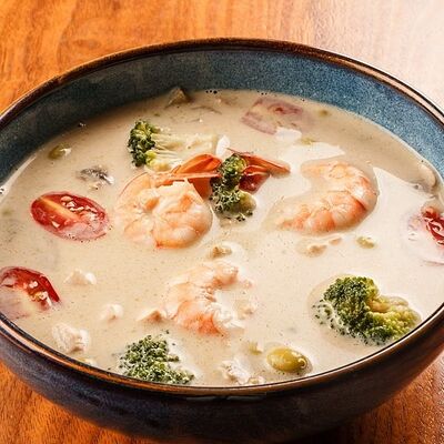 Суп Мидори карри в Japengo cafe по цене 620 ₽